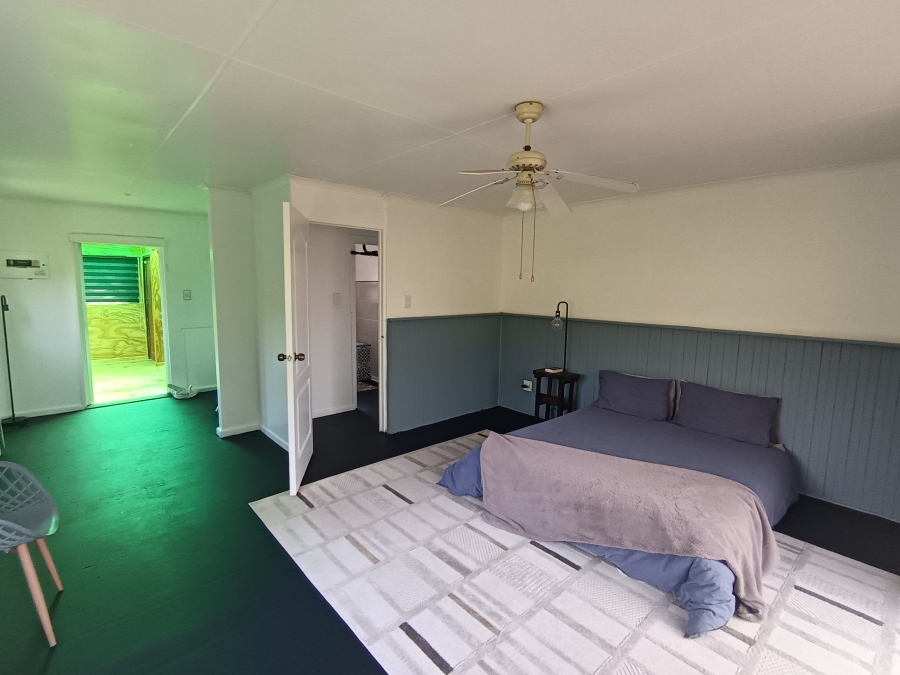 2 Bedroom Property for Sale in Hickmans River Eastern Cape